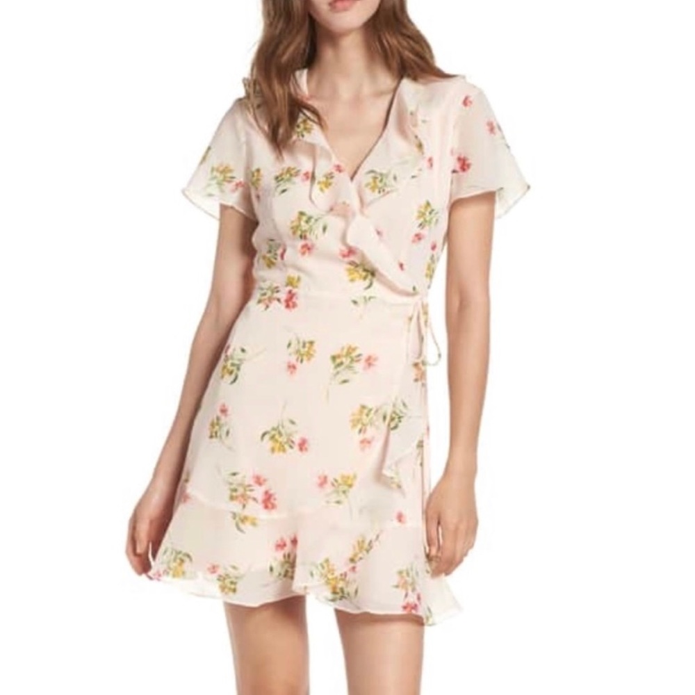 BP Lush wrap dress. Pink. Floral. Size small